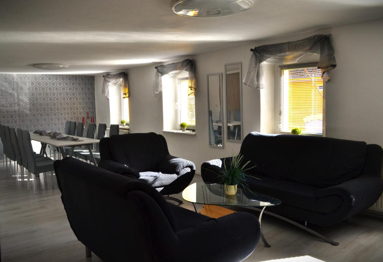 Klueger Seitenhain Apartment